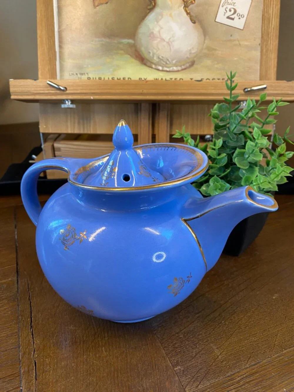 Vintage 1940's Hall China 6-cup Windshield Teapot Cadet Blue w/Gold Rose Motif